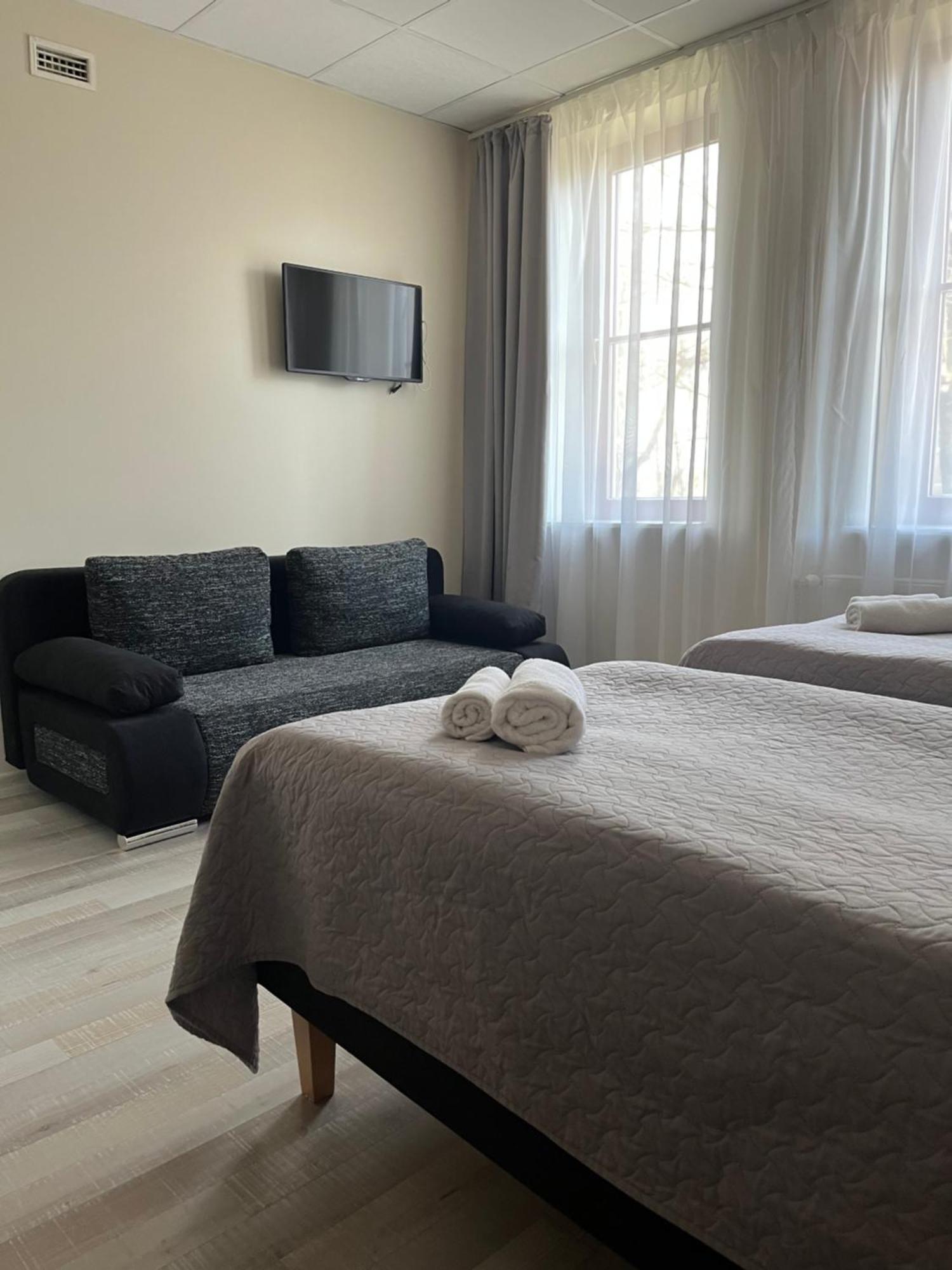 Hotel Paernu Jahtklubi Kuelalistemaja Extérieur photo